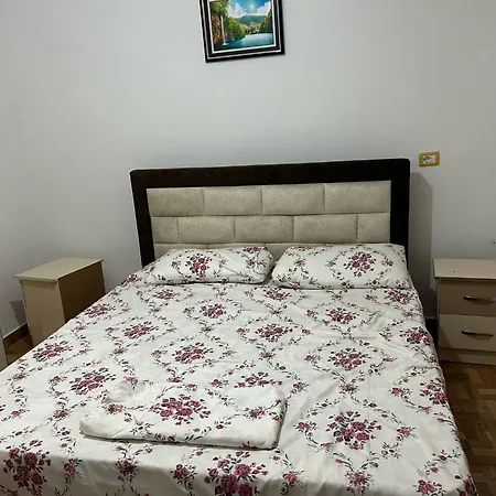 Casa Privata Indipendente * Polisi i Vogel