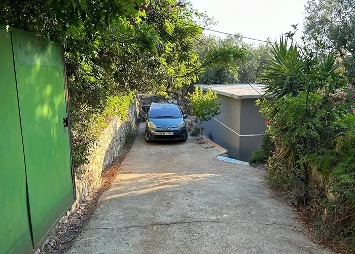 Casa Privata Indipendente Feriehus Polisi i Vogel